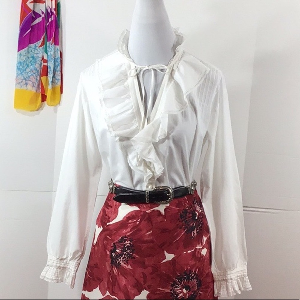 Vince romantic white ruffle tunic S